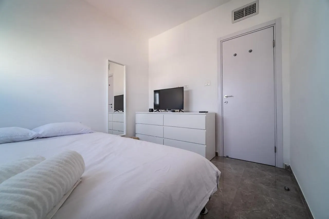 Apartamento Port City Haifa - German Colony Luxurious 2 Bdrms Apt 0*,