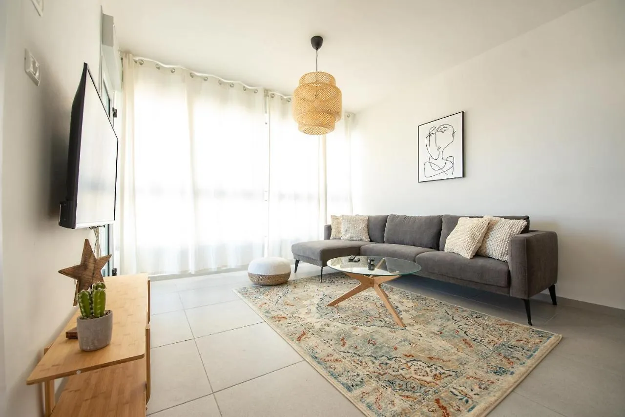 Apartamento Port City Haifa - German Colony Luxurious 2 Bdrms Apt