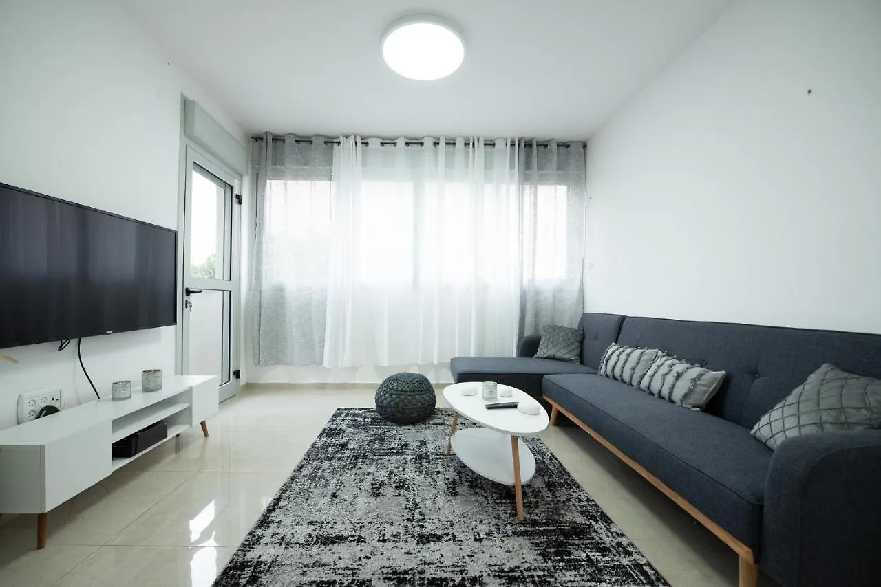 Port City Haifa - German Colony Luxurious 2 Bdrms Apt Apartment